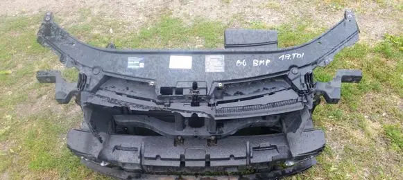 Volkswagen PASSAT B6 Front piece kit 6C0805588P