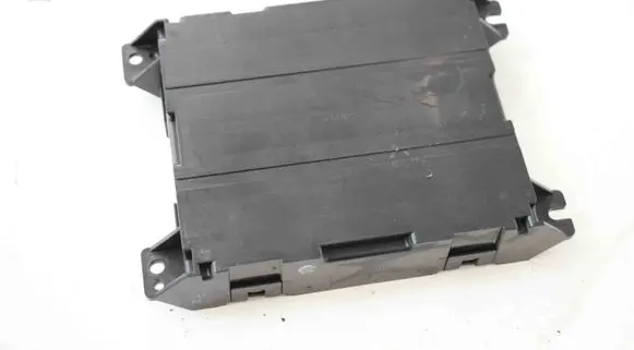 Land Rover Discovery 4 - LR4 Interior fan control switch CH2218D493AC