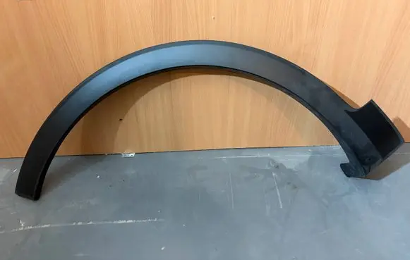 KIA Sorento Front arch trim 87711C5000