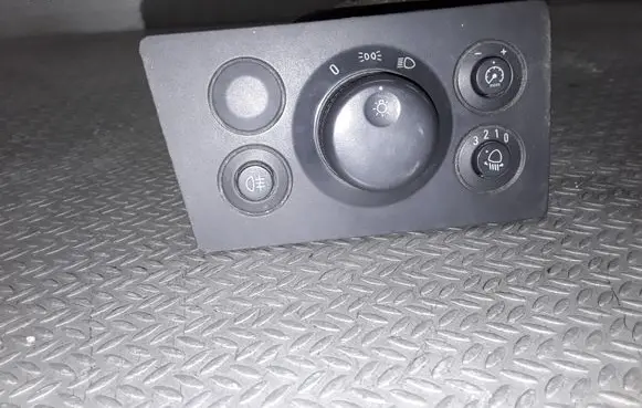Opel Zafira B Light switch 13205863