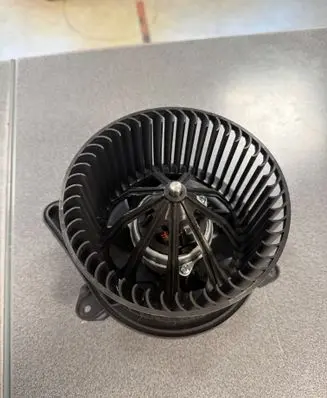 Renault Trafic II (X83) Heater fan/blower 7701208225