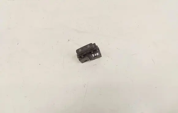 Volvo V60 Central locking switch button 31318990