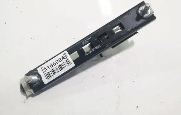 Opel Zafira A Seat belt adjustment rail 090560661