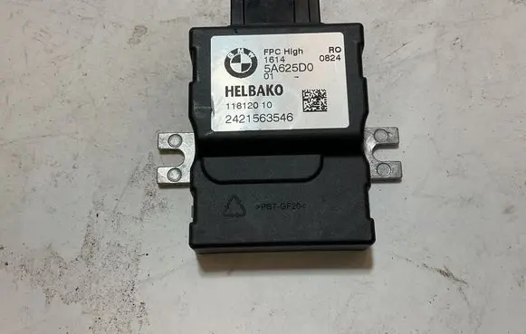 BMW 3 G20 G21 Fuel injection pump control unit/module 5A625D0 11812010 2421563546