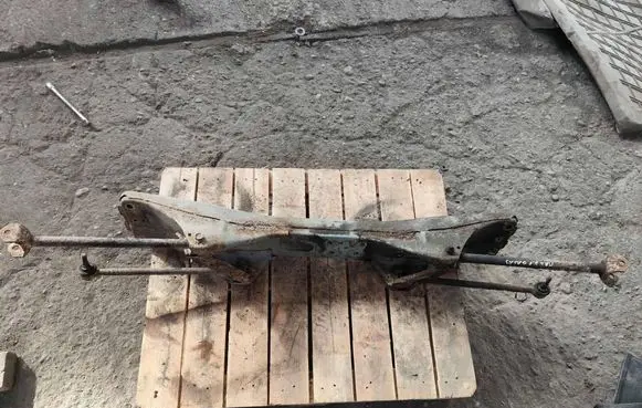 Toyota MR2 (W30) III Rear beam 