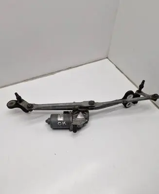 BMW X5 E70 Front wiper linkage and motor 7200535 1458N 405154
