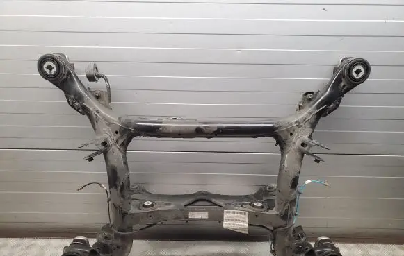 Audi Q8 Rear subframe 4M0505235CA 4M0500025