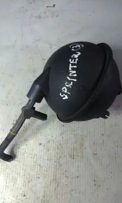 Vacuum air tank