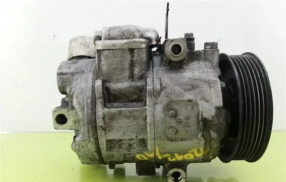 Volkswagen Polo Air conditioning (A/C) compressor (pump) 