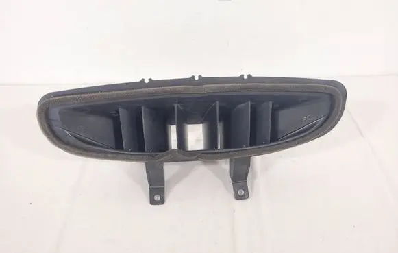 Seat Ibiza IV (6J,6P) Air intake duct part 6J0819081