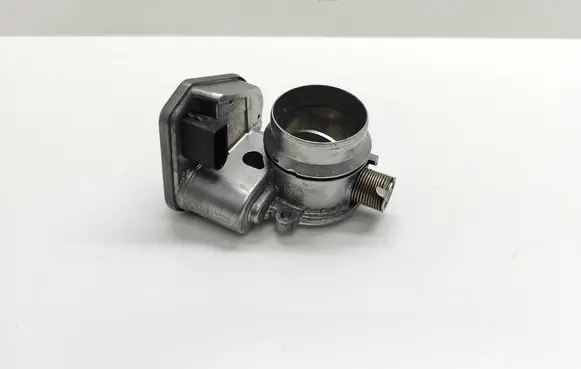 BMW 5 E60 E61 Throttle valve 7804384 780438404 B12870232