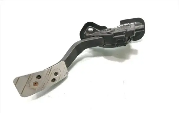 Mazda 6 Accelerator throttle pedal GS8T-41600