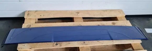 Tailgate/trunk spoiler
