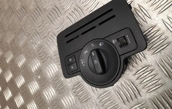 Mercedes-Benz V Class W447 Light switch A4479058000