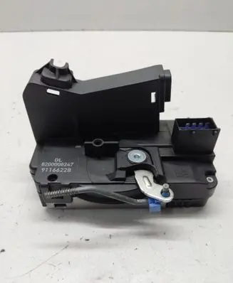 Renault Trafic II (X83) Front door lock 8200008247 91166228