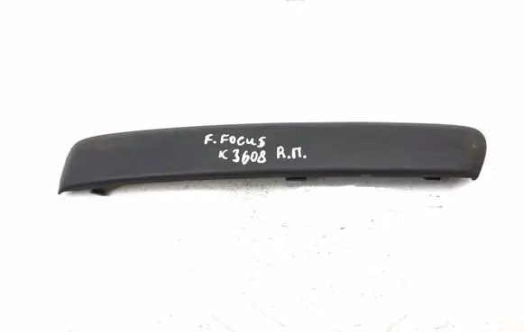 Ford Focus Front bumper splitter molding 4m5117e908af K3608