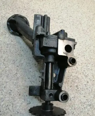Oil pump