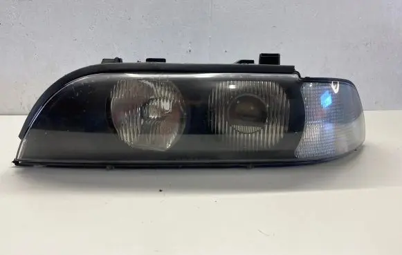 BMW 5 E39 Headlight/headlamp 010298 E100411