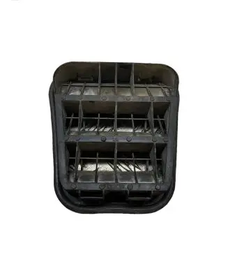Audi A4 S4 B7 8E 8H Quarter panel pressure vent 4B0819181B