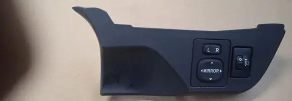 Toyota Yaris Wing mirror switch 554460D060