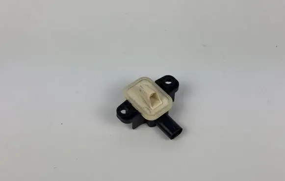 Mercedes-Benz B W246 W242 Airbag deployment crash/impact sensor A1668210351