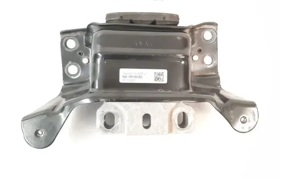 Audi A3 8Y Engine mount bracket 5Q0199555BG