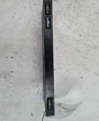BMW 5 E39 Seat heating switch 8373712
