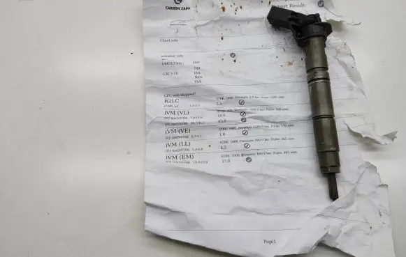 Mercedes-Benz E W211 Fuel injector 0445115027