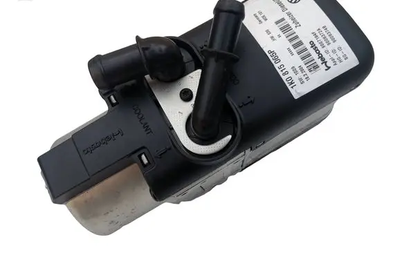 Volkswagen Touran I Auxiliary pre-heater (Webasto) 1K0815065P