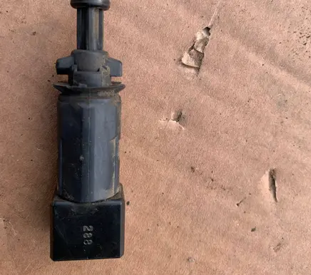 Renault Master II Brake pedal sensor switch 414986