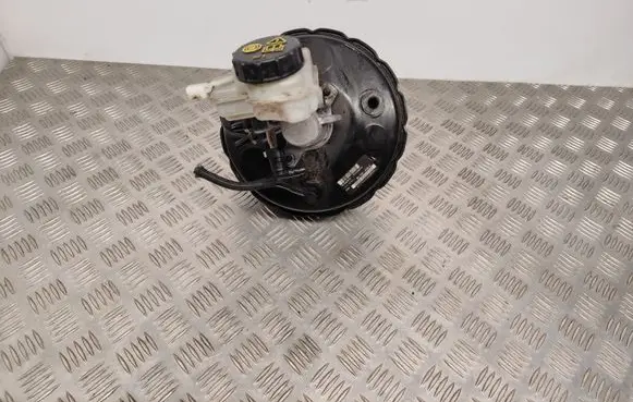 Volvo V40 Brake booster 31329274