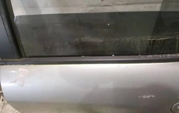 Hyundai Santa Fe Rear door glass trim molding 