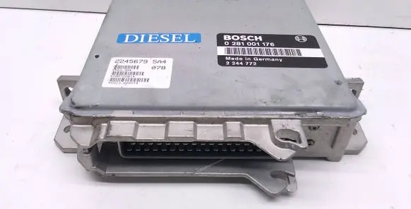 BMW 5 E34 Engine control unit/module 2244772 0281001176 2245679