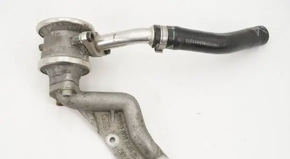 Audi A6 S6 C5 4B EGR valve 078131165H 077131101B