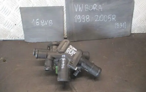 Volkswagen Bora Thermostat/thermostat housing 