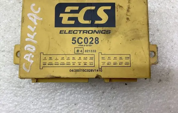 Cadillac SRX Tow bar trailer control unit/module 5C028 5C028V141 4021332