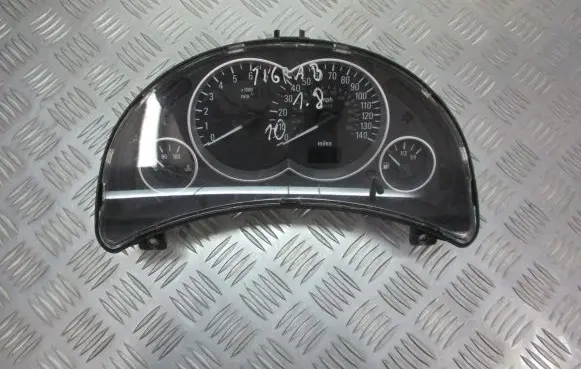 Opel Tigra B Speedometer (instrument cluster) 13173366WY