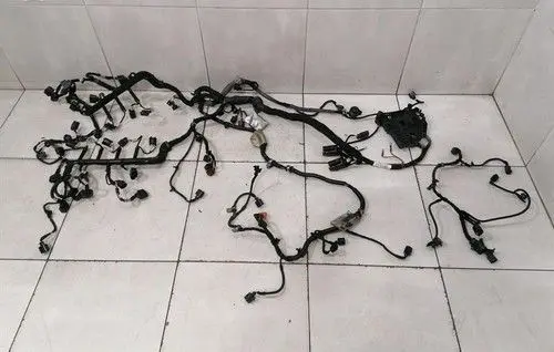Bentley Flying Spur Engine installation wiring loom 07C971610CH