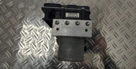Toyota Auris 150 ABS Pump 4454002180