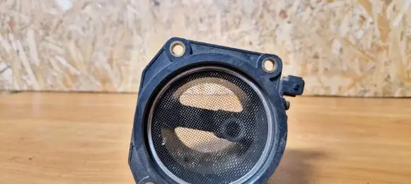 Audi A3 S3 8P Mass air flow meter 058133471