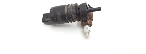 Volkswagen PASSAT B6 Windscreen/windshield washer pump 1K6955651 3122789