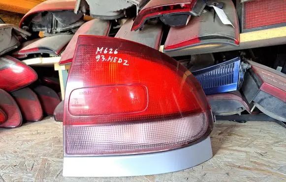 Mazda 626 Rear/tail lights 0431392R 0431392