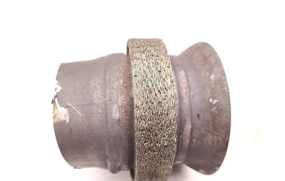 Mercedes-Benz Sprinter W906 Muffler pipe connector clamp 
