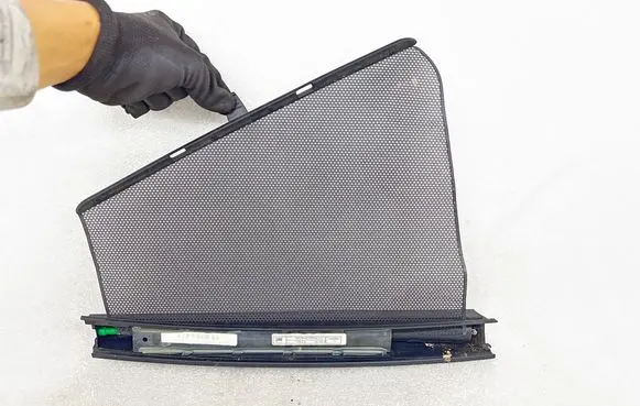BMW 5 E39 Rear door sun blind/shade 8225721
