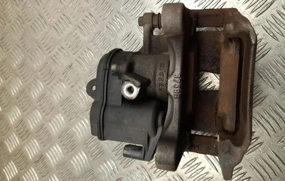 Audi Q8 e-tron Rear brake caliper 4KE405K