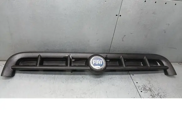 Fiat Doblo Front grill 735268388