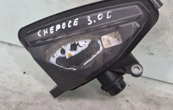 Jeep Grand Cherokee (WK) Air intake duct part A6421400087