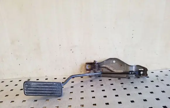Subaru Forester SG Accelerator throttle pedal