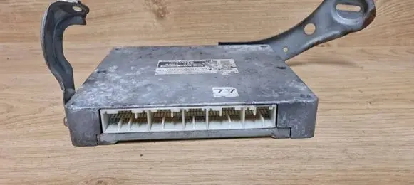 Toyota RAV 4 (XA20) Engine control unit/module 8966142673