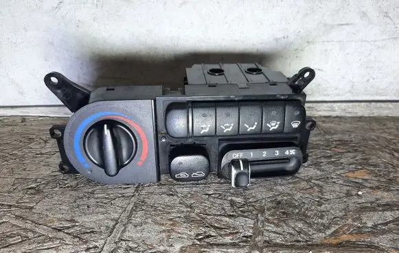 Hyundai H-1, Starex, Satellite Climate control unit